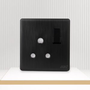 15A Power Plug
